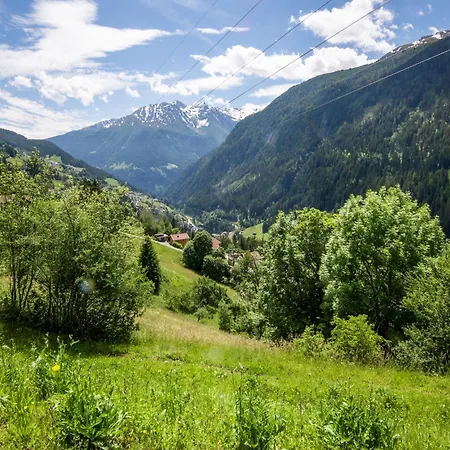 Apartment In Strengen Near Ski Bus Strengen